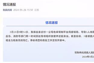 ?拉塞尔看见货车上里夫斯的广告牌 感叹：我要能成为他就好了